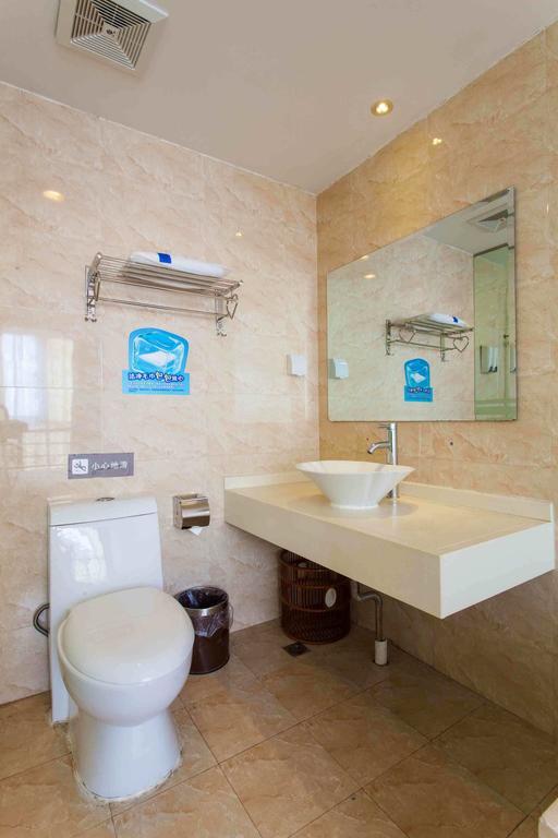 7Days Inn Dalian Gangwan Square Station Port Номер фото