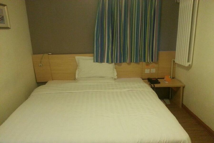 7Days Inn Dalian Gangwan Square Station Port Екстер'єр фото